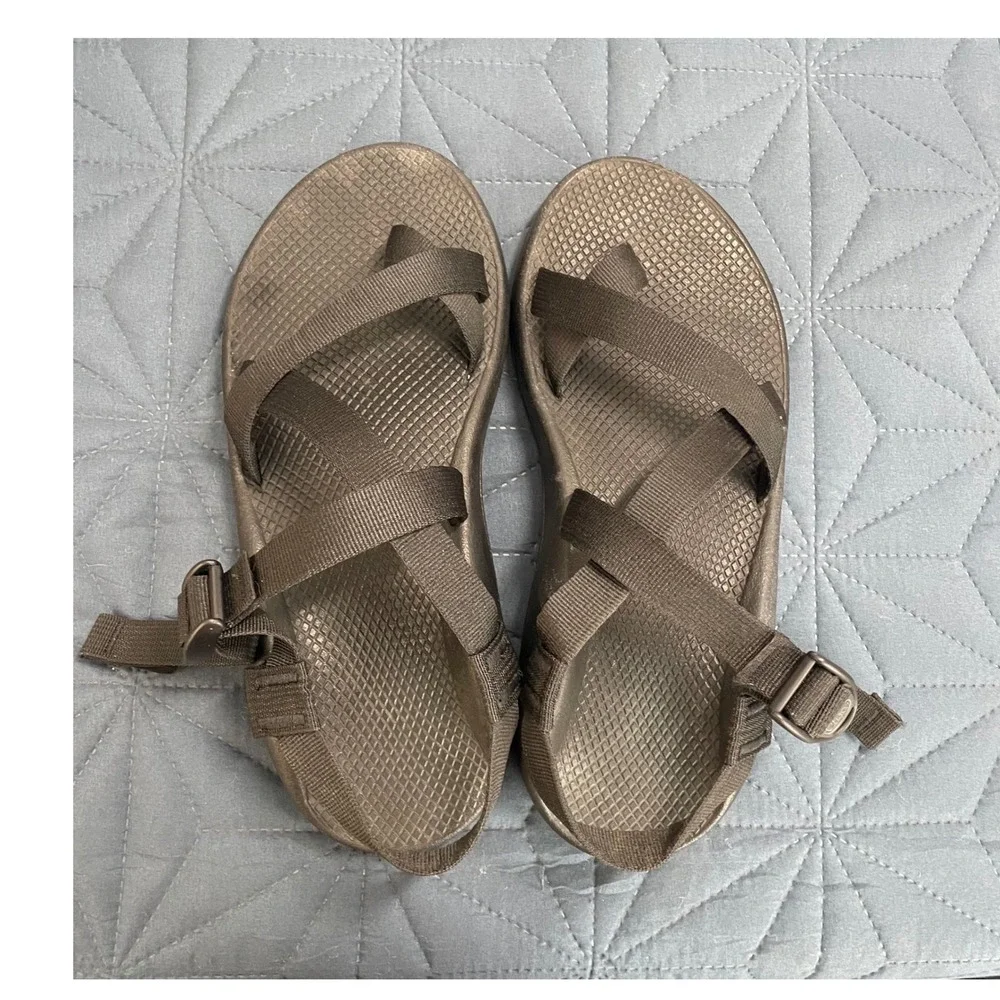 Chaco Z2 Classic Mens Sport Sandals Black Strappy Toe Loop J105427 Size 11‎